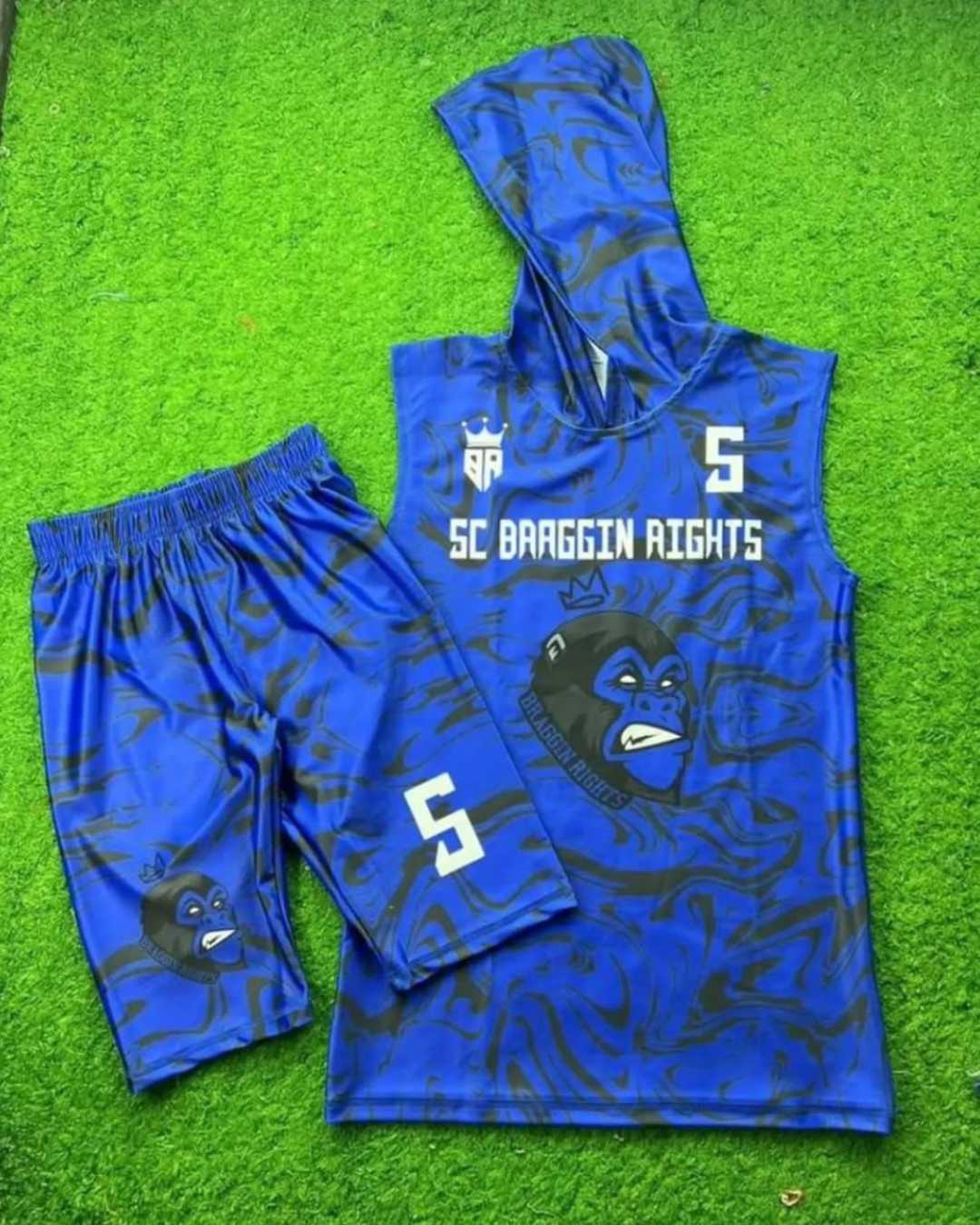 6 jersey with hoodie for Players - Image 1